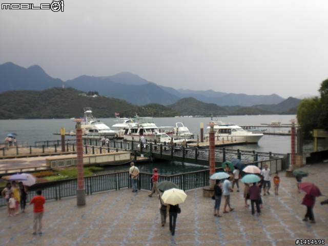 9月27日雨不停歇之日月潭騎小折(有風景圖 : )