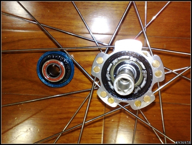 (求助)請問哪裡可以買到美國COLE棘輪座campy系統!!