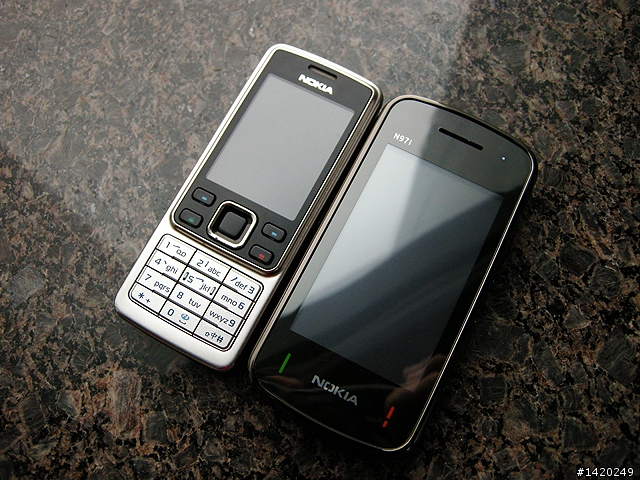 N97i？N[]kia N97i簡易開箱分享
