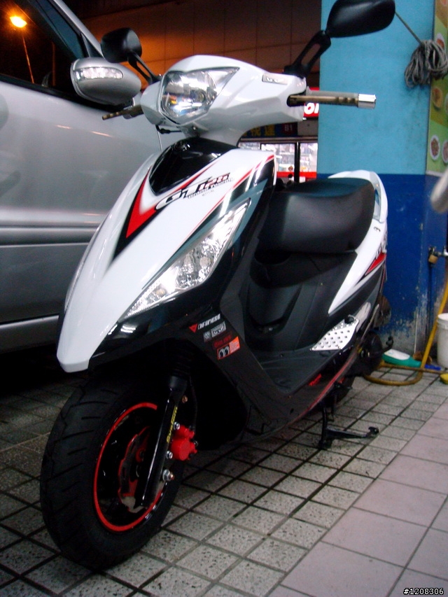 [分享兼開箱]我的化油版GT125(圖多)