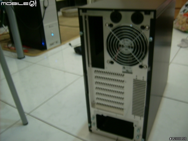 [開箱]聯力 PC-60F