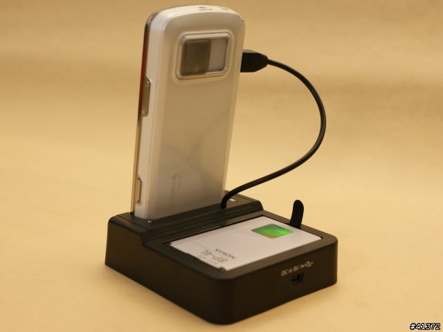 [分享]NOKIA N97 桌上充電/傳輸座