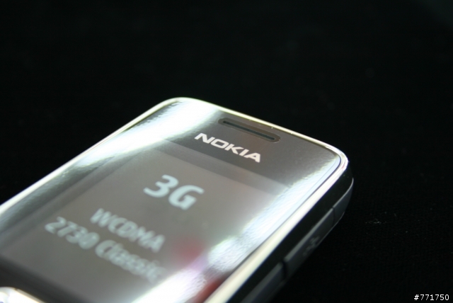 2字輩霸主~好樣的NOKIA 2730