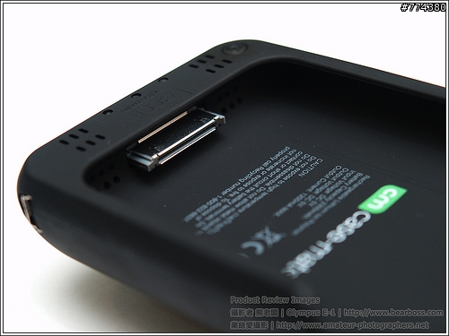 又一款 iPhone 3G/3GS 專用備用電池保護殼 Case-Mate fuel，可控制供電喔