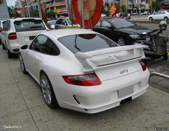 好久沒看到跑車之997 GT3  9/30增996 GT3圖