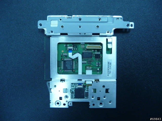 為 Precision M2300 (Latitude D630) 加裝指紋辨識模組