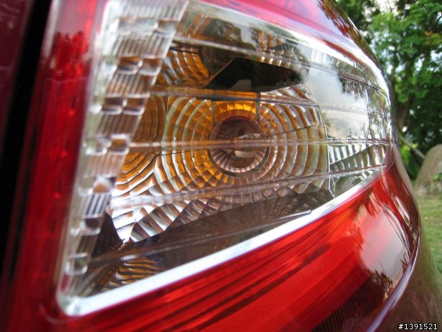 「開箱」Ford Fiesta讓女生也能擁有駕駛樂趣