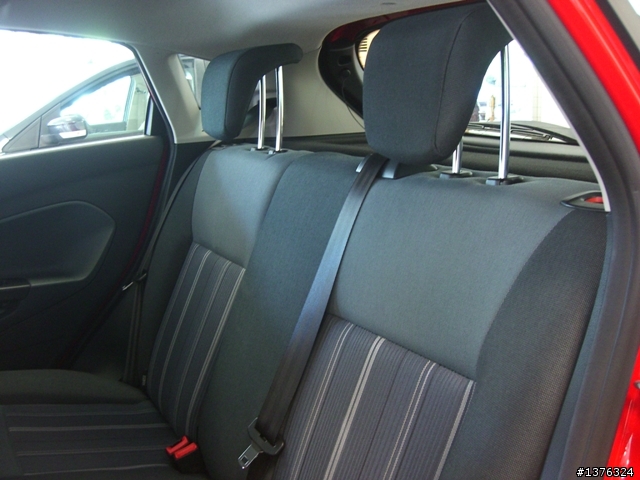 Fiesta Trend 1.4 賞車照70P