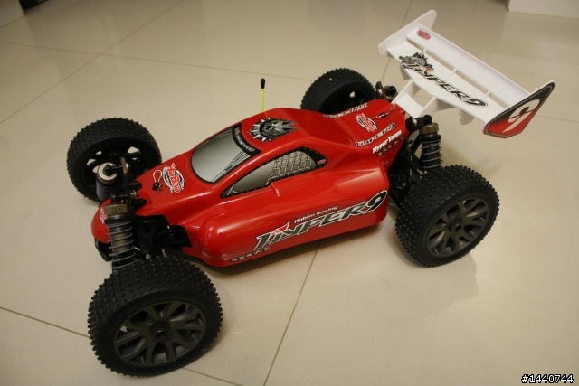 我的新車禾寶駭客9 1/8 越野車電動版