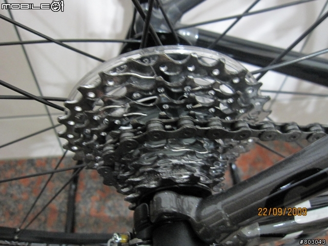 我的09年DEFY 2入手了