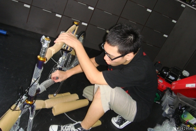 史上最不專業開箱文PROGRESSIVE 20FC1