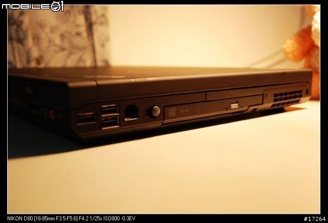 [開箱]期待已久的感動,ThinkPad W700