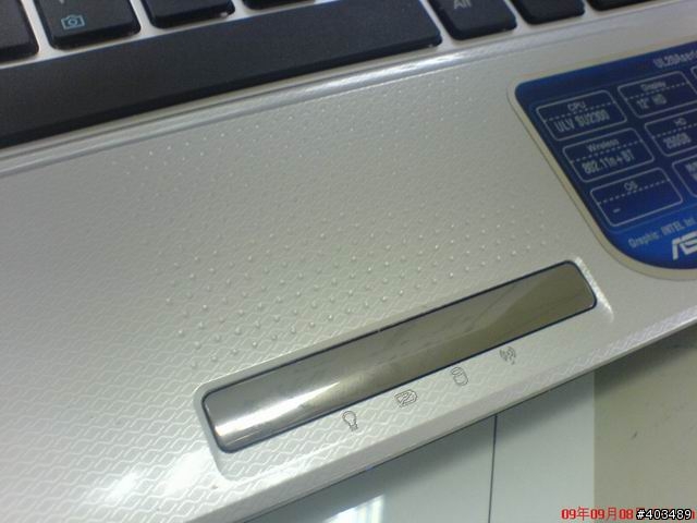 Asus UL20 不負責任報導 (有圖無文 -- 不負責任到底)