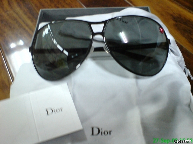 [RicH]分享  DiOR 飛行員 太陽眼鏡  遲來的開箱  圖多
