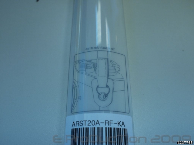 敗入 e-p1 後的敗家漫延 (2) - ARNUVO 相機背帶