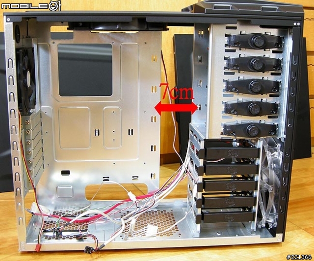 電腦換新殼~Cooler Master HAF922入手裝機~