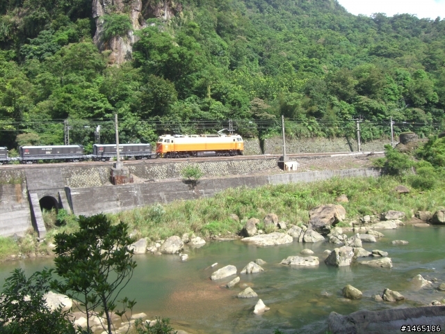 >>瑞芳山城+鐵道之鐵馬行<<