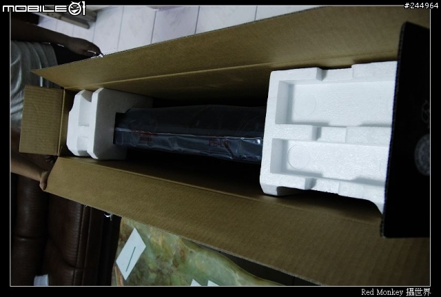 VIZIO VW370超不專業開箱 歡迎有VIZIO VW370 一起來蓋大樓喔