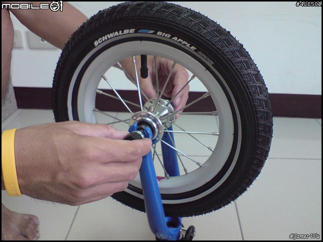 [開箱文]一歲外甥仔的單車禮物-Push Bike(圖多，請耐心等候)