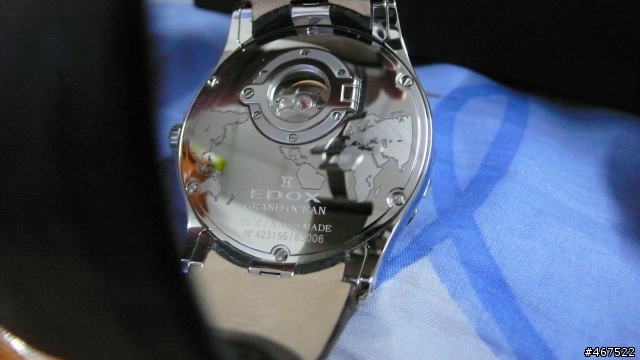 2009年第一隻購入的腕錶(EDOX)今年改走風格路線