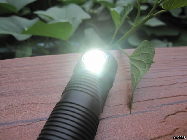 【分享】光隨身 ZEBRALIGHT 電筒
