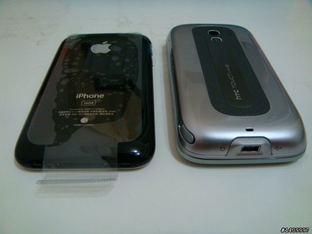 [分享]HTC TP2與Apple iphone 3GS 外型比一比. (圖片多)