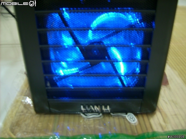 [開箱]聯力 PC-60F