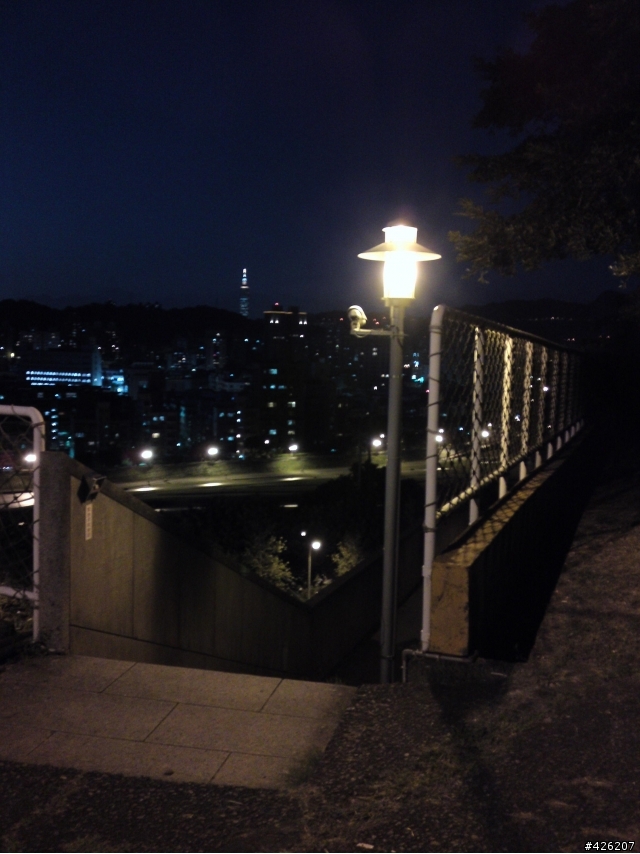 用KC910分享政大美景