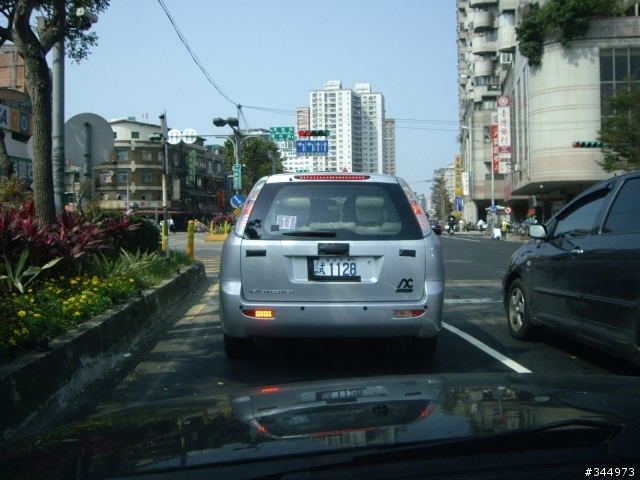 LUXGEN 的不知名車