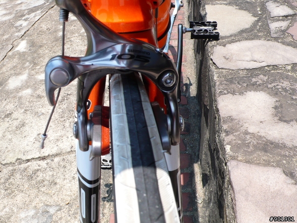 湊個熱鬧  08年款  BMC  SL01