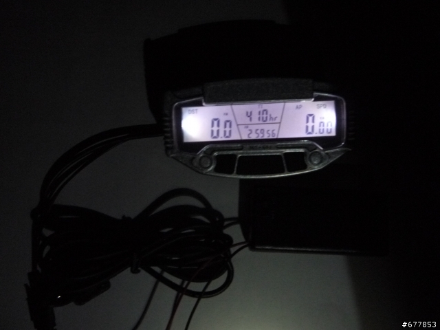 [再度分享]再改...再升級~~MS-601大螢幕碼表(夜騎用)
