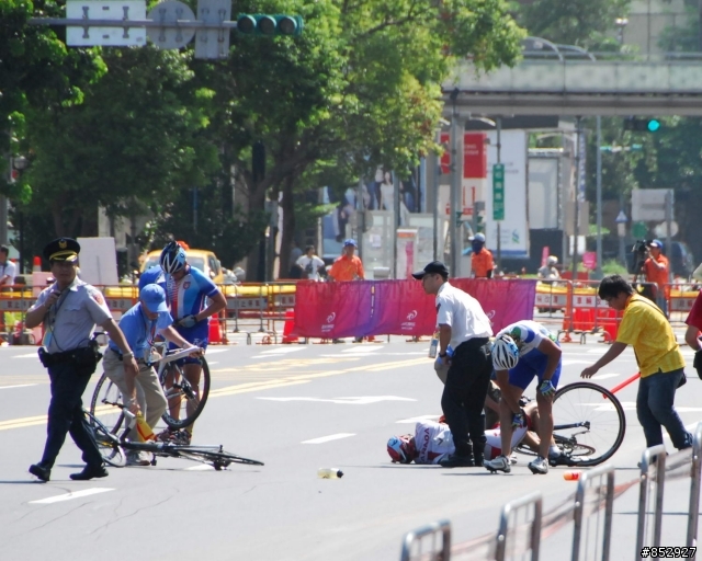 2009.09.12 台北聽障奧運-自由車 (意外篇)