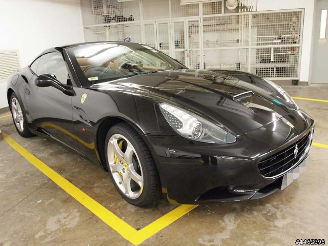 Ferrari in HK