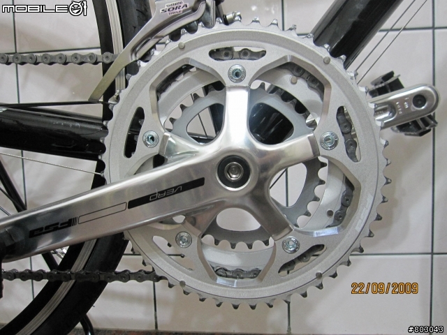 我的09年DEFY 2入手了