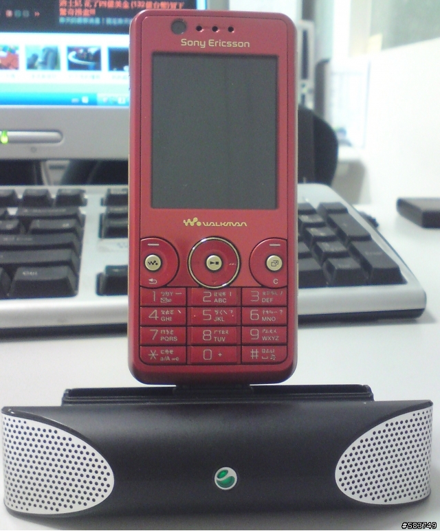 [開箱分享]Sony Ericsson MS410 扣式喇叭座(9/2新增合體照)