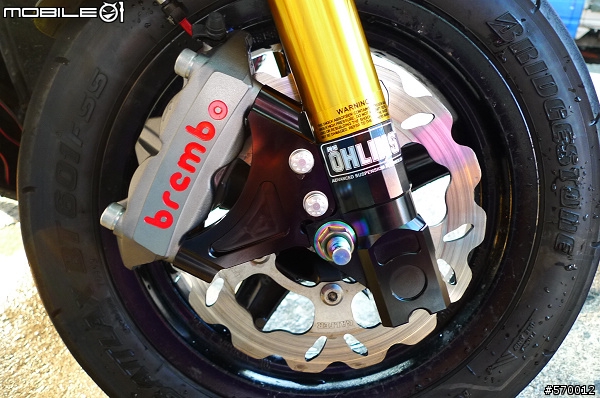 制動--神兵利器--Brembo一體成形輻射卡鉗+FREN TUBO 碳纖維油管