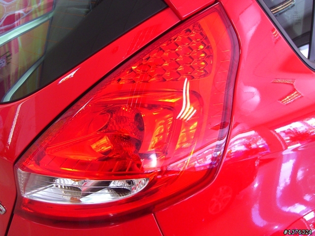 Fiesta Trend 1.4 賞車照70P
