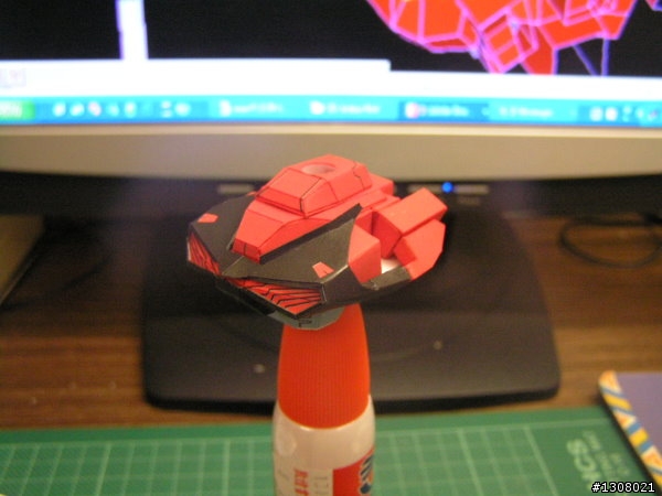 SD紅色異端鋼彈紙模製作(圖多)