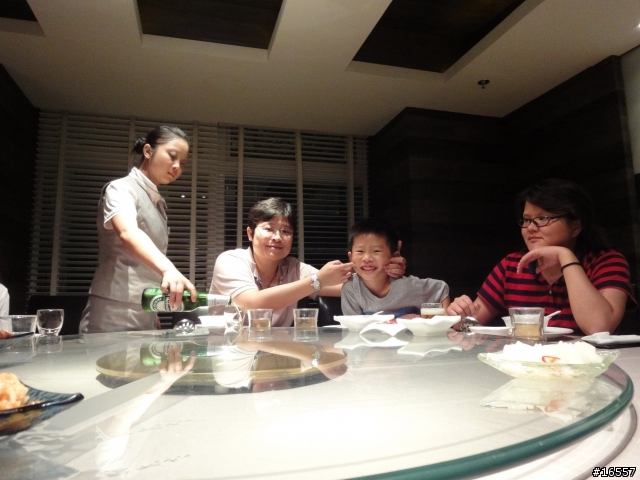 拒絕當隱形人之Party shot + WX1 測試(兩段影片+多圖)