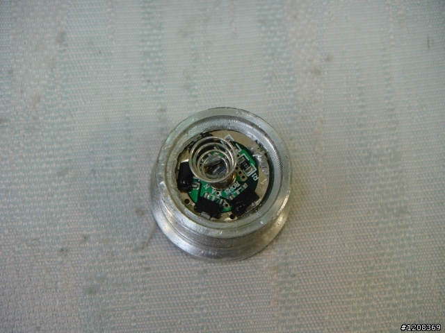 第三代變焦手電筒 cree mc-e