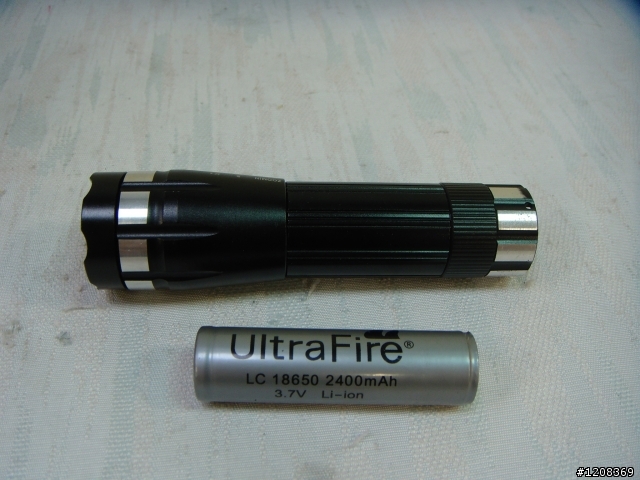 第三代變焦手電筒 cree mc-e