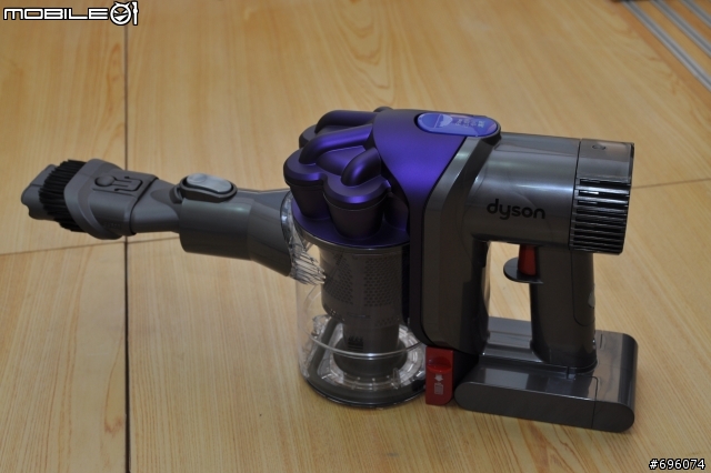 [熱呼呼開箱]~Dyson DC31 Animal+ddm(已上傳影片)---9/12新增吸床墊照片