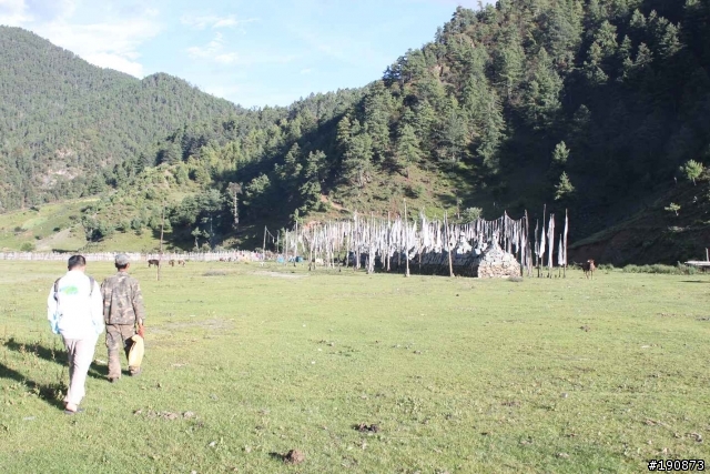 [遊記] 從地獄走向天堂的路 第七天 雀兒山下 塔斯溝山谷→邛引村