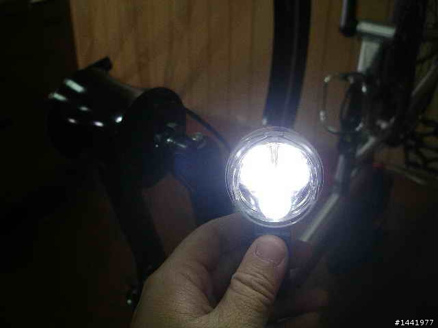 我的卡打車前輪換裝發電輪組
