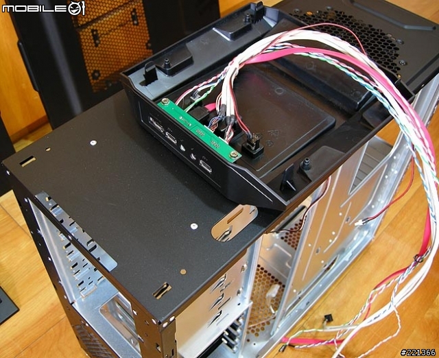 電腦換新殼~Cooler Master HAF922入手裝機~
