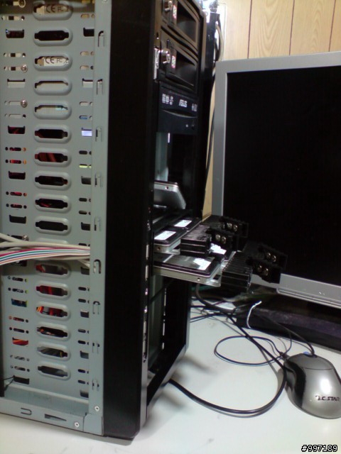 [測試] SSD X25-M G2 160G 6顆在 SB850 / ICH10R / P55 / SB710 /  Dell PERC 6i  上的測試