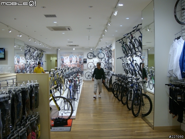 [分享]大阪TREK STORE 遊記[圖多]