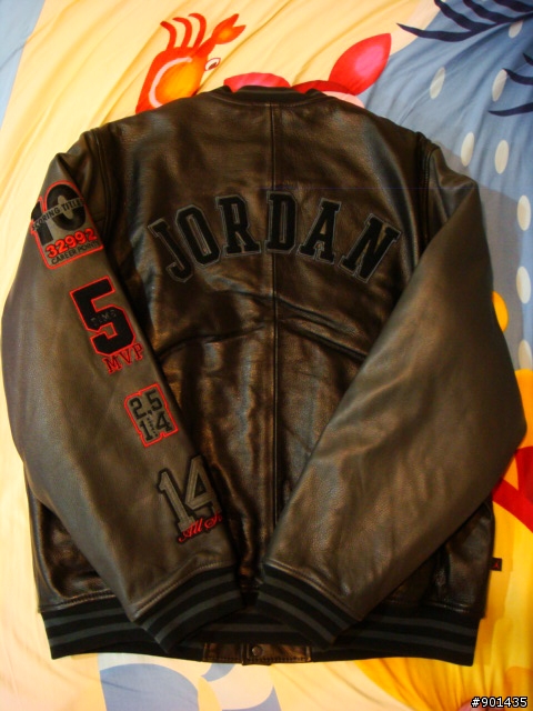 【開箱】Michael Jordan 名人堂限量皮衣