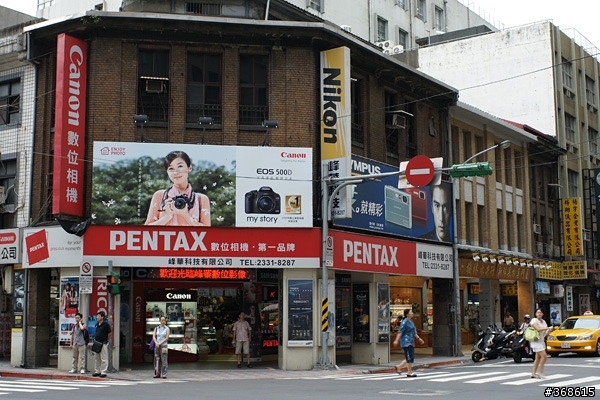 [開箱及分享] Sony DT 30mm F2.8 Marco SAM