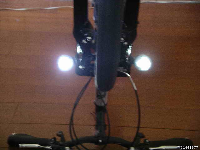我的卡打車前輪換裝發電輪組